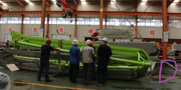 常見的布料機(jī)類型