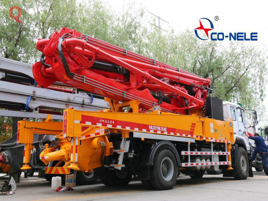 天泵，小型混凝土泵車，小型泵車