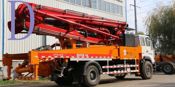 哪些是混凝土輸送泵泵送時(shí)的特點(diǎn)？