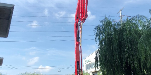 泵車在操作時，臂架要注意哪些操作