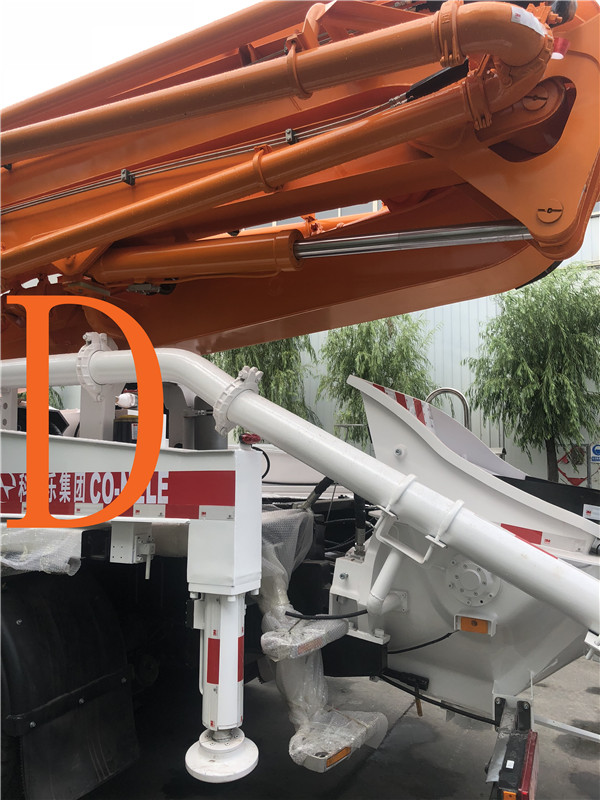 青島混凝土泵車價格 (5)