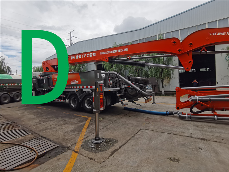 青島混凝土泵車價格 (2)