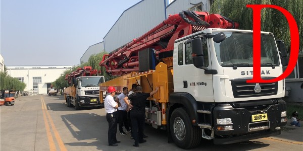 在混凝土泵車和混凝土泵不同價(jià)格下你怎么選擇