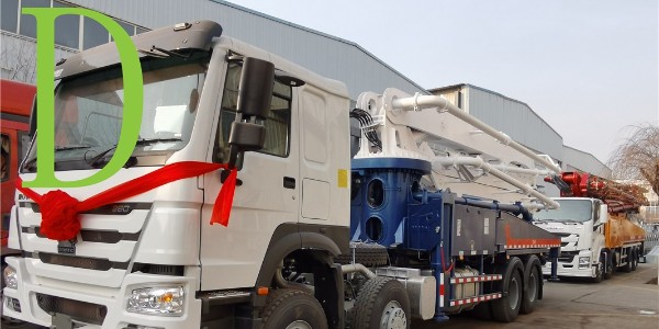 混凝土輸送泵操作時正確規(guī)范有哪些？