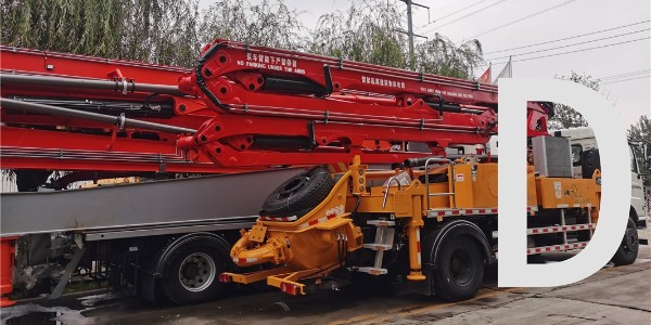 泵車(chē)上裝和底盤(pán)之間的連接