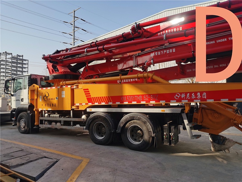 青島混凝土泵車(chē)價(jià)格 (2)