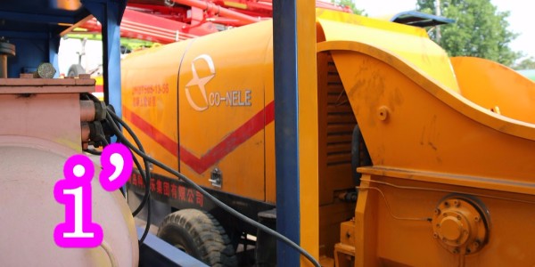 哪種情況下混凝土泵才能選用直接打水法進行泵體的清潔工作？