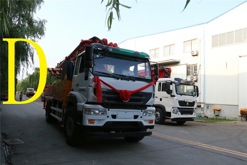 青島混凝土泵車(chē)價(jià)格 (9)