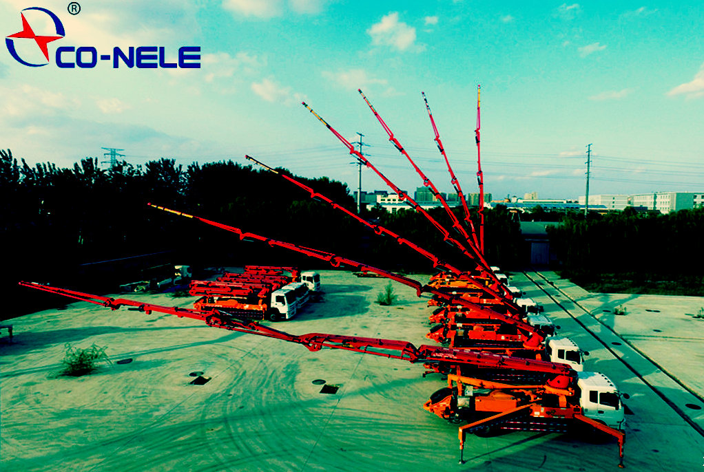 小型混凝土泵車，科尼樂天泵