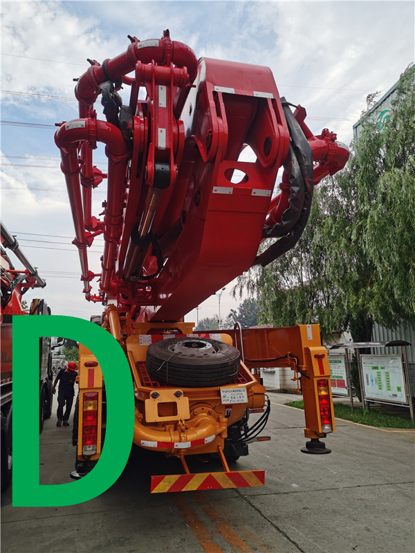 青島混凝土泵車(chē)價(jià)格 (12)