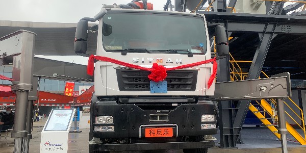 泵車的發(fā)動機(jī)起到了哪些作用