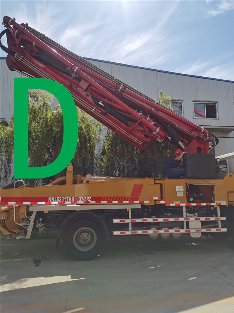 青島混凝土泵車價(jià)格 (27)