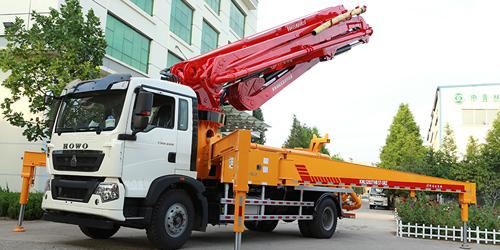 科尼樂小泵車迎新春，團結(jié)力量共創(chuàng)輝煌