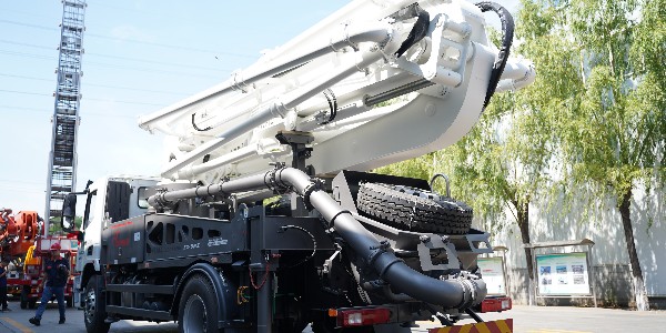 夏季溫度高，泵車輪胎要注意哪些？