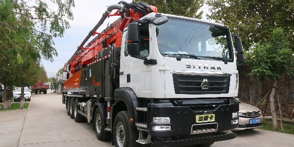 科尼樂(lè)汕德卡70米泵車(chē)