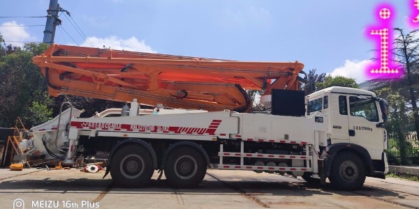 在選購時(shí)，除了考慮泵車價(jià)格之外，還需要考慮哪些重要因素？