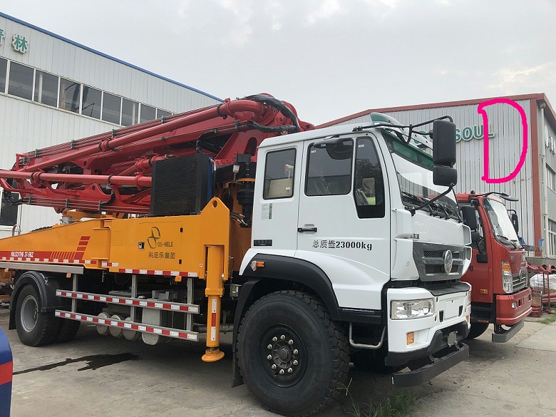 青島小型混凝土泵車(chē)價(jià)格 (17)