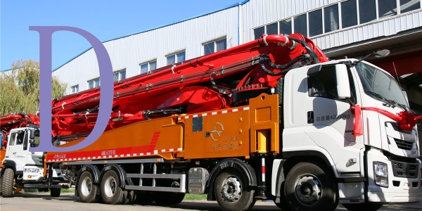 哪些是展開臂架時混凝土泵車要注意的？