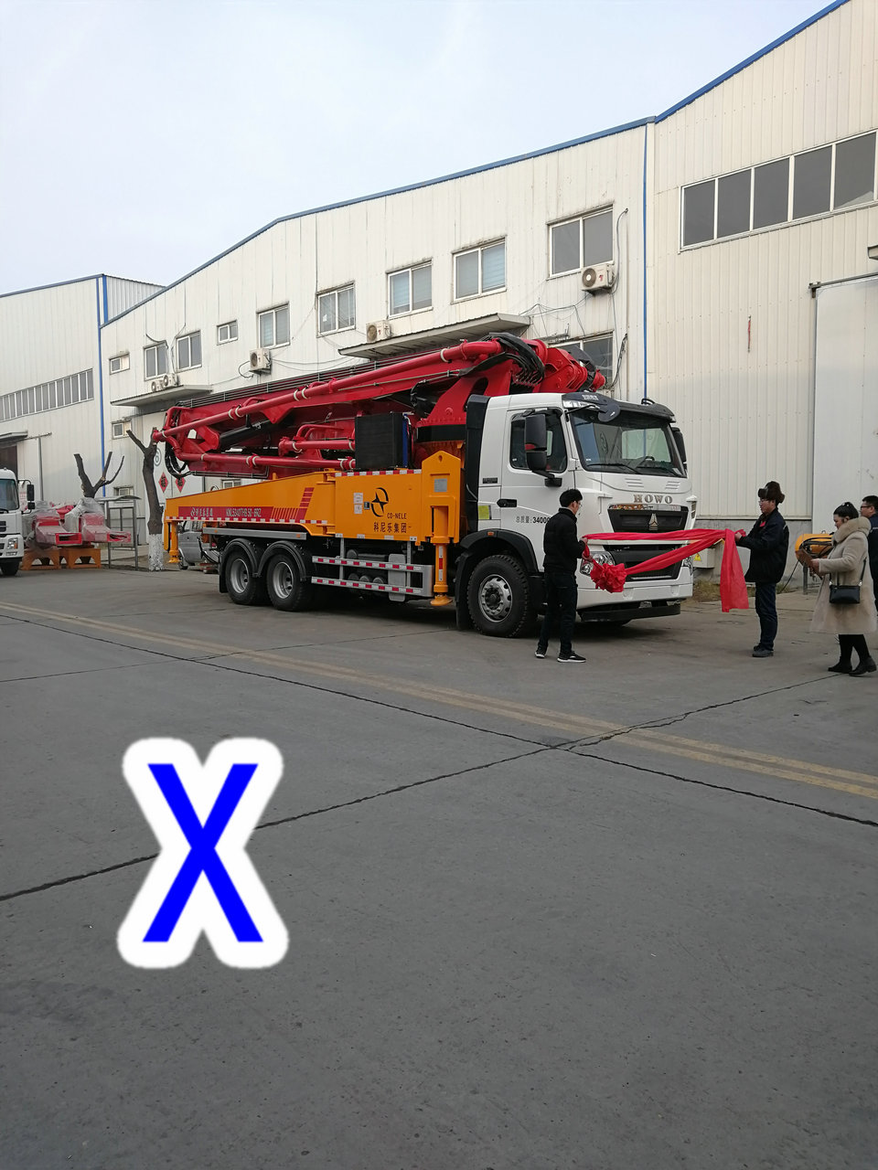 青島小型混凝土泵車價(jià)格 (51)