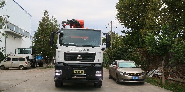 泵車如何減輕自重？