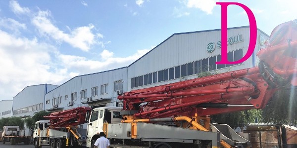 如何挑選一臺合適的小型混凝土泵車？