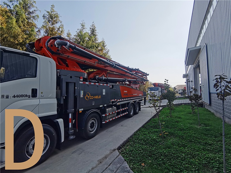 青島混凝土泵車(chē)價(jià)格 (10)