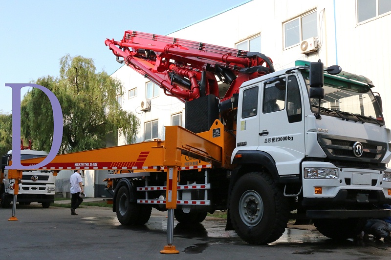 青島混凝土泵車(chē)價(jià)格 (12)