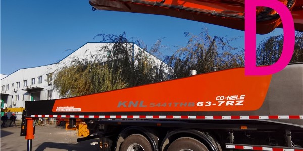 泵車(chē)?yán)习迦绾喂芾肀密?chē)？