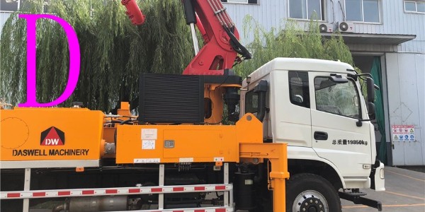 你知道多久更換一次機(jī)油濾清器嗎？小科給您解答