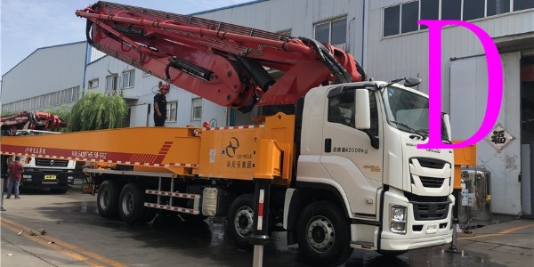 你了解生活中常見的小型混凝土泵車需要的裝備有哪些嗎