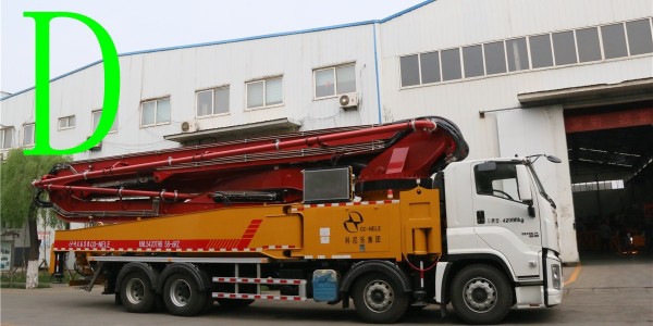 混凝土泵車(chē)發(fā)動(dòng)機(jī)工作裝置