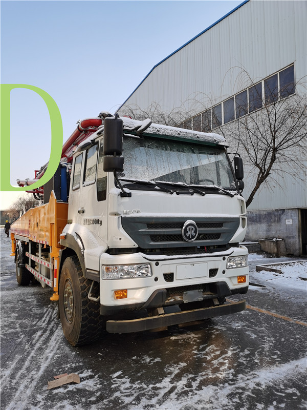 青島混凝土泵車價格 (4)